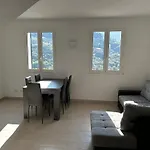 House In Paradise Vila